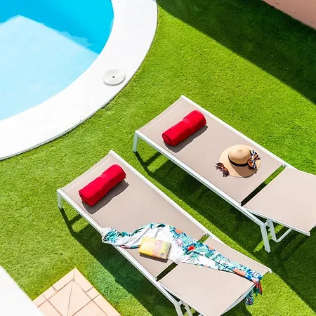 Melyna Private Heated Pool ヴィラ