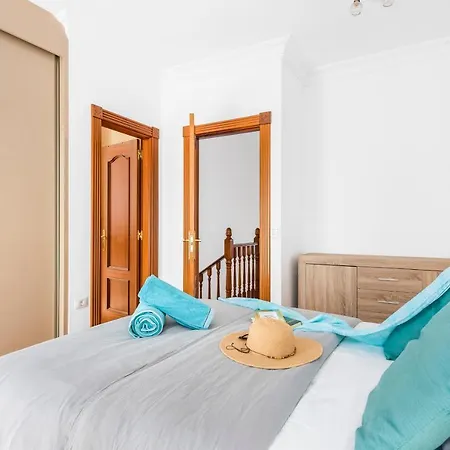 Villa Melyna Private Heated Pool *