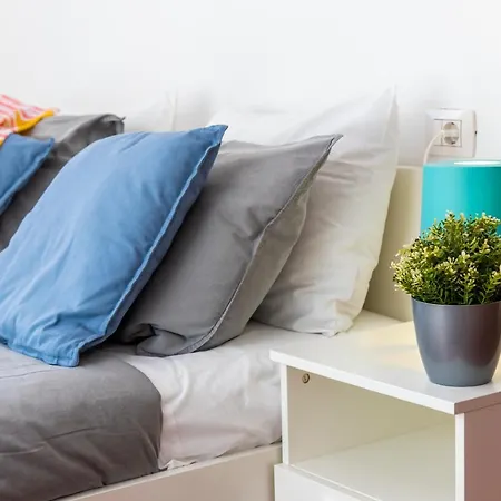 Melyna Private Heated Pool