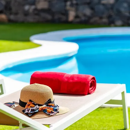 Melyna Private Heated Pool Villa Costa Adeje (Tenerife)