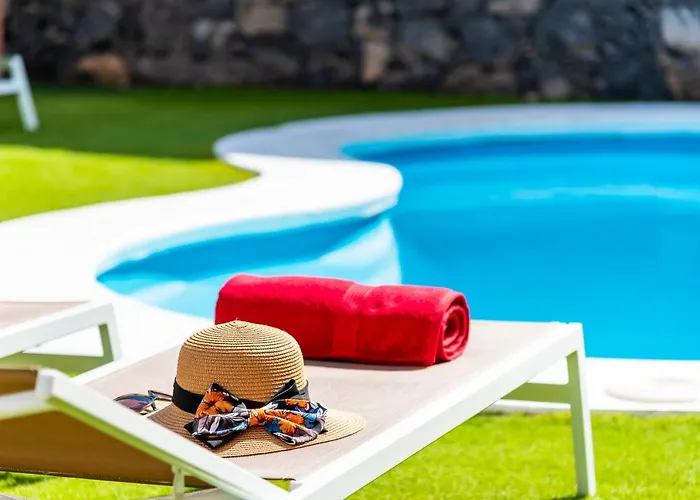 Melyna Private Heated Pool Villa Costa Adeje (Tenerife)