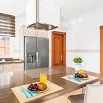 Melyna Private Heated Pool Villa Costa Adeje (Tenerife)