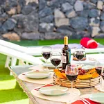 Villa Melyna Private Heated Pool