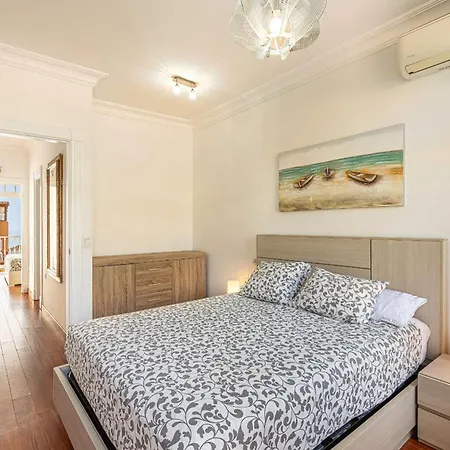 Melyna Private Heated Pool Vila