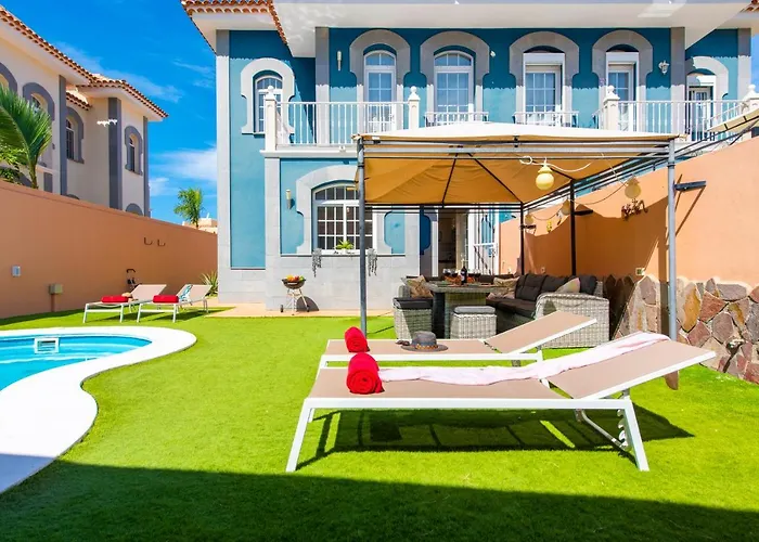 Melyna Private Heated Pool * Адехе