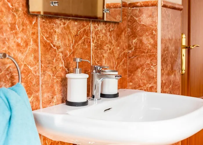 Melyna Private Heated Pool * Адехе