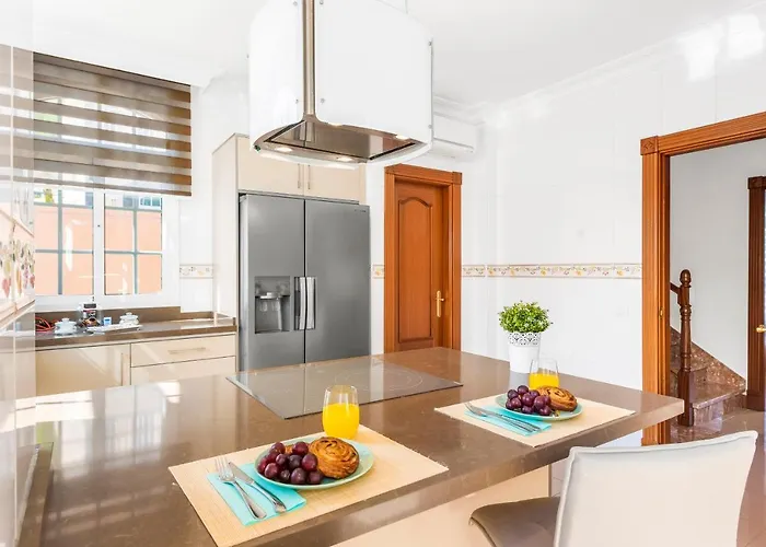 Melyna Private Heated Pool Villa Costa Adeje (Tenerife)