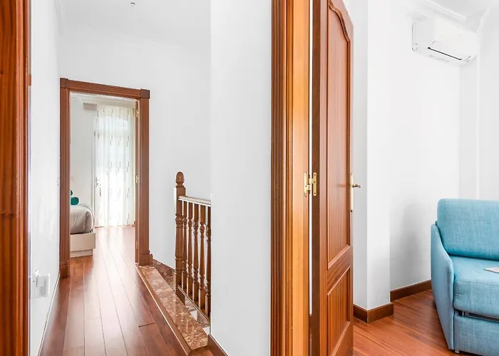 Вилла Melyna Private Heated Pool Адехе