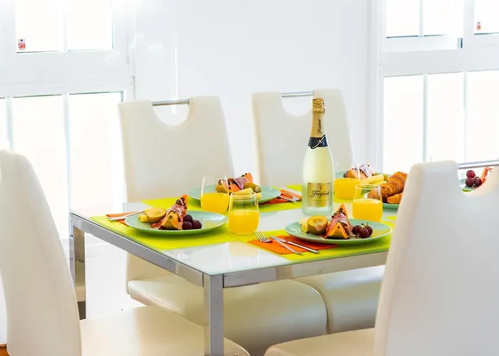 Melyna Private Heated Pool וילה *